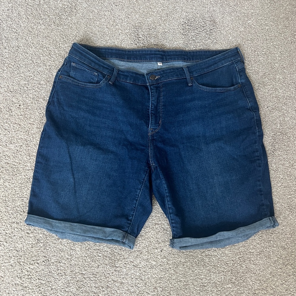 Levi’s Women’s Basic Indigo Denim Cuffed Shorts, … - image 1